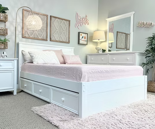 Great Lakes Full Traditional Bed