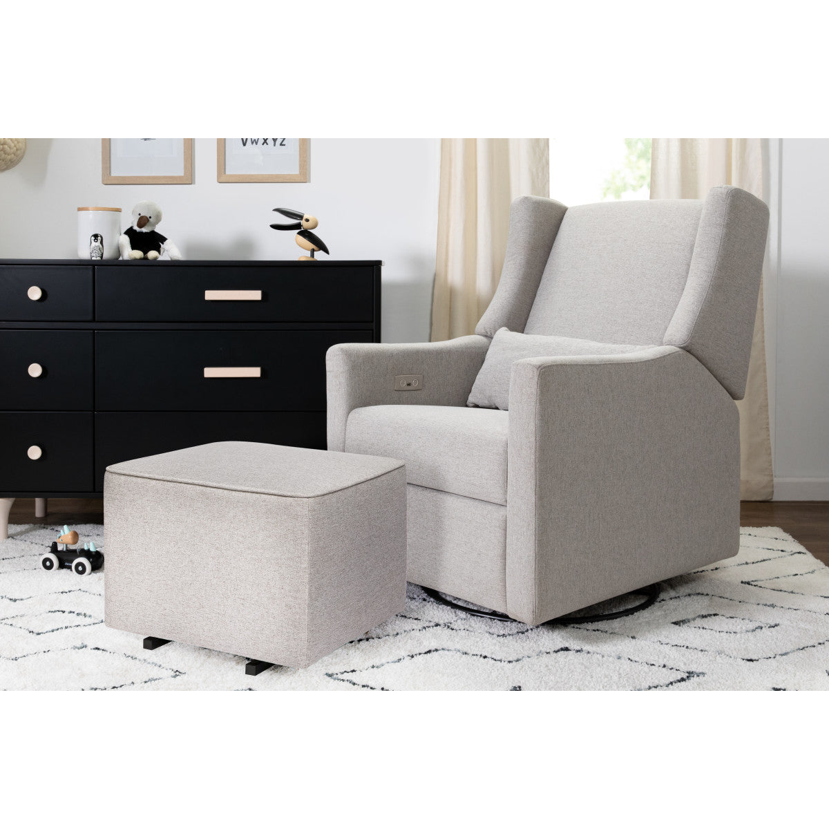 Bali Gliding Ottoman