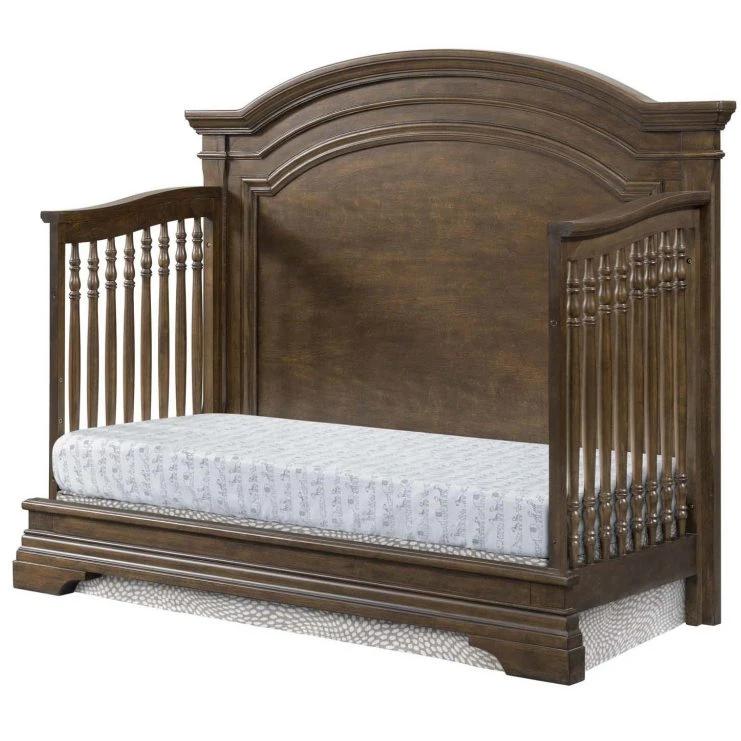 Genevieve Curved Crib