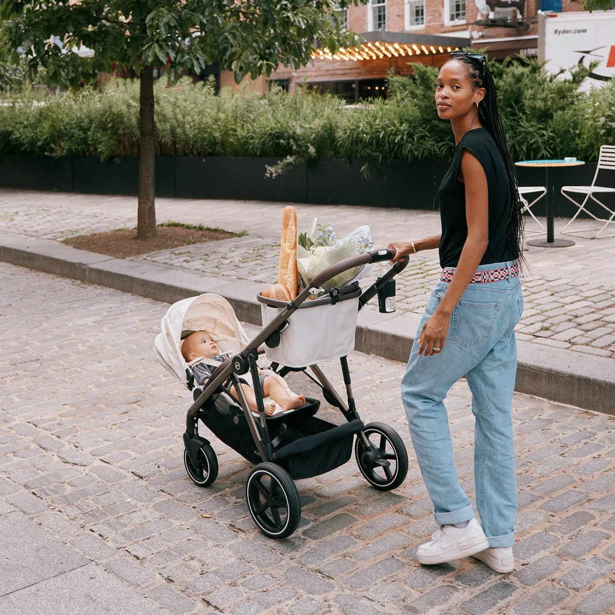Cybex