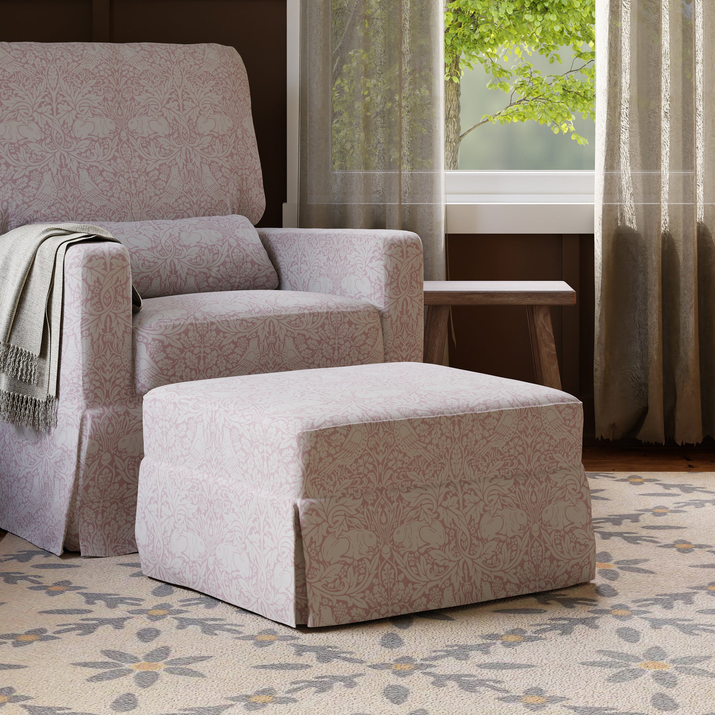 M21785PBRR,Crawford Gliding Ottoman in Pure Brer Rabbit in Rose