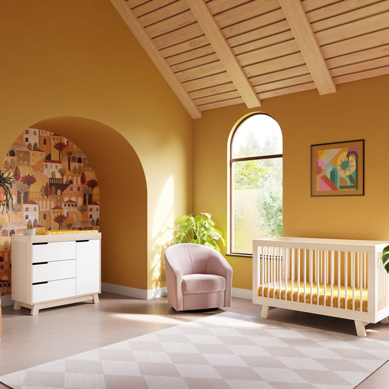 M4223NXW,Hudson 3-Drawer Changer Dresser w/Removable Changing Tray in WashedNatural/White