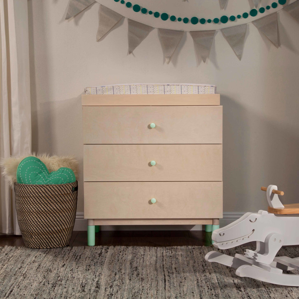 M12970MT,Gelato Feet Set in Cool Mint Finish