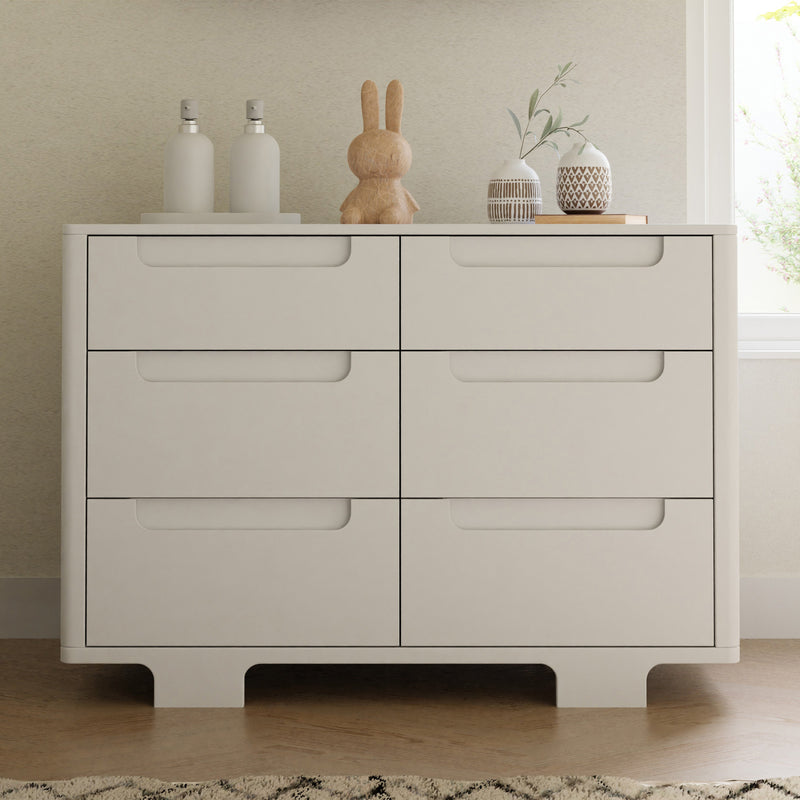 M23426W,Yuzu 6-Drawer Dresser in White