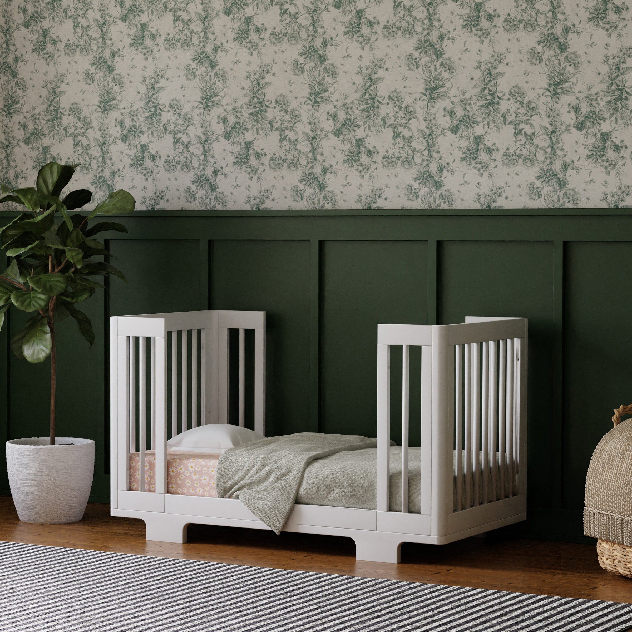 M23401W,Yuzu 8-in-1 Convertible Crib w/All-Stages Conversion Kits in White