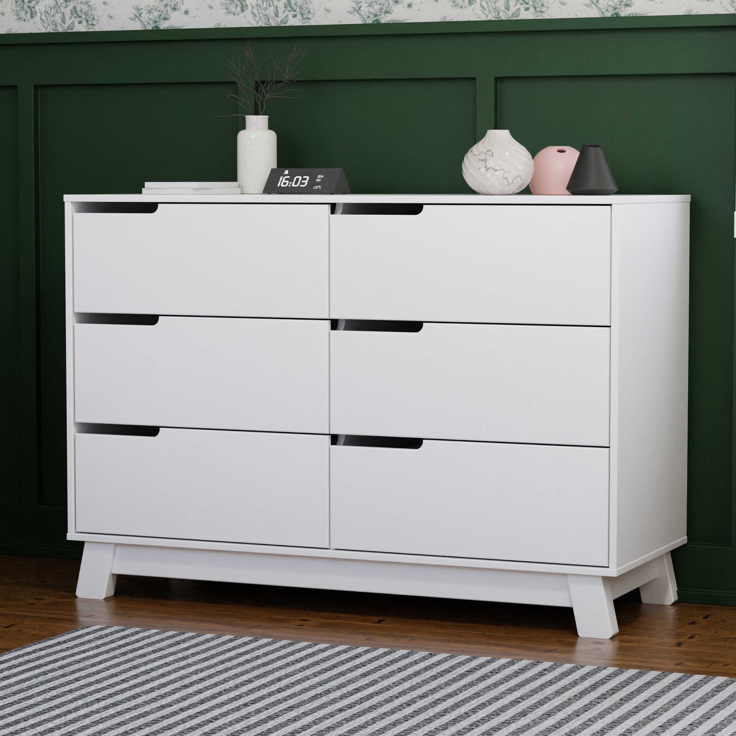 M4216W,Hudson 6-Drawer Double Dresser  Assembled in White Finish