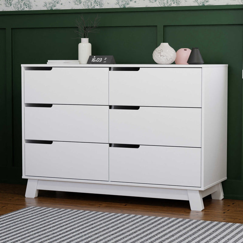 M4216W,Hudson 6-Drawer Double Dresser  Assembled in White Finish