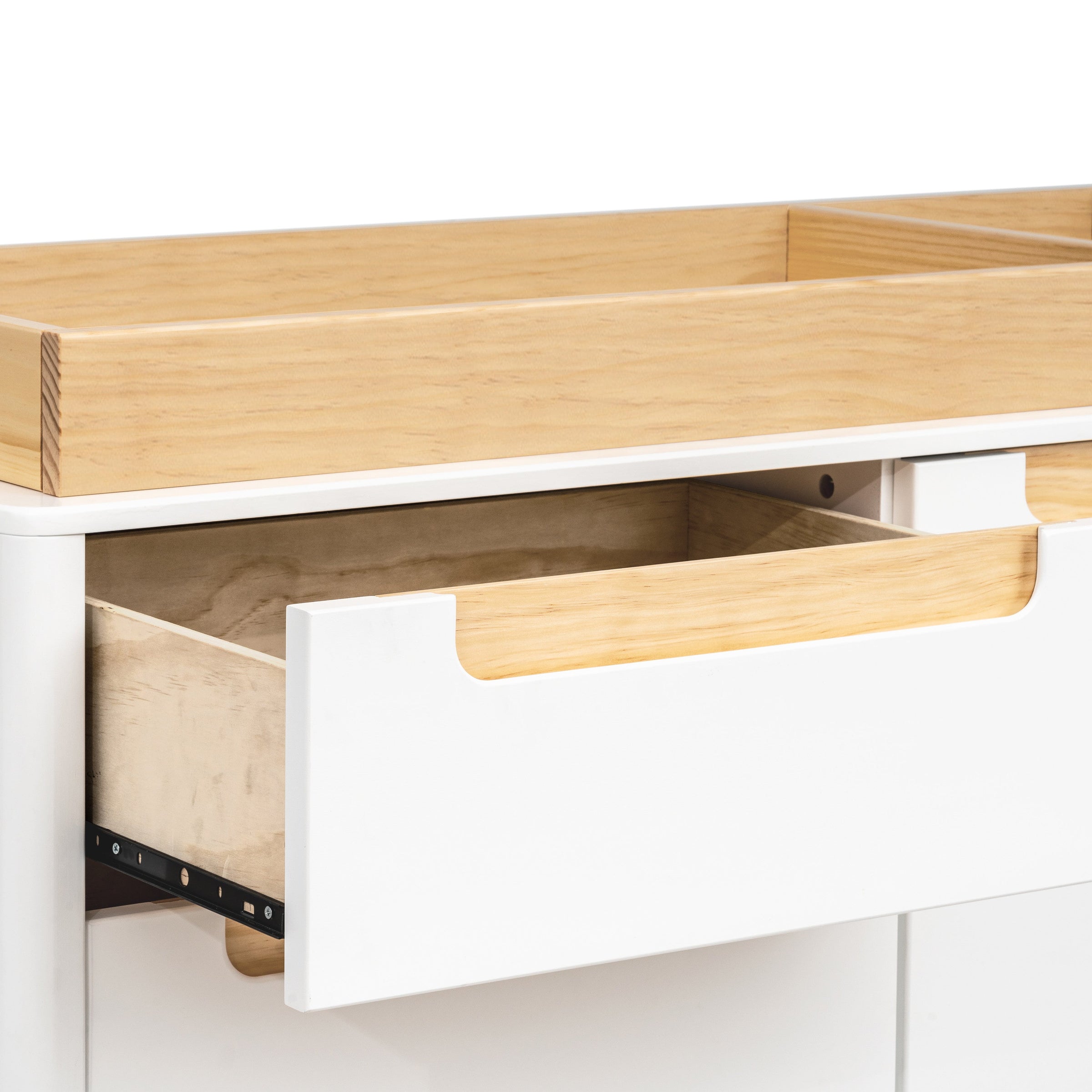 M23426WN,Yuzu 6-Drawer Dresser in White/Natural