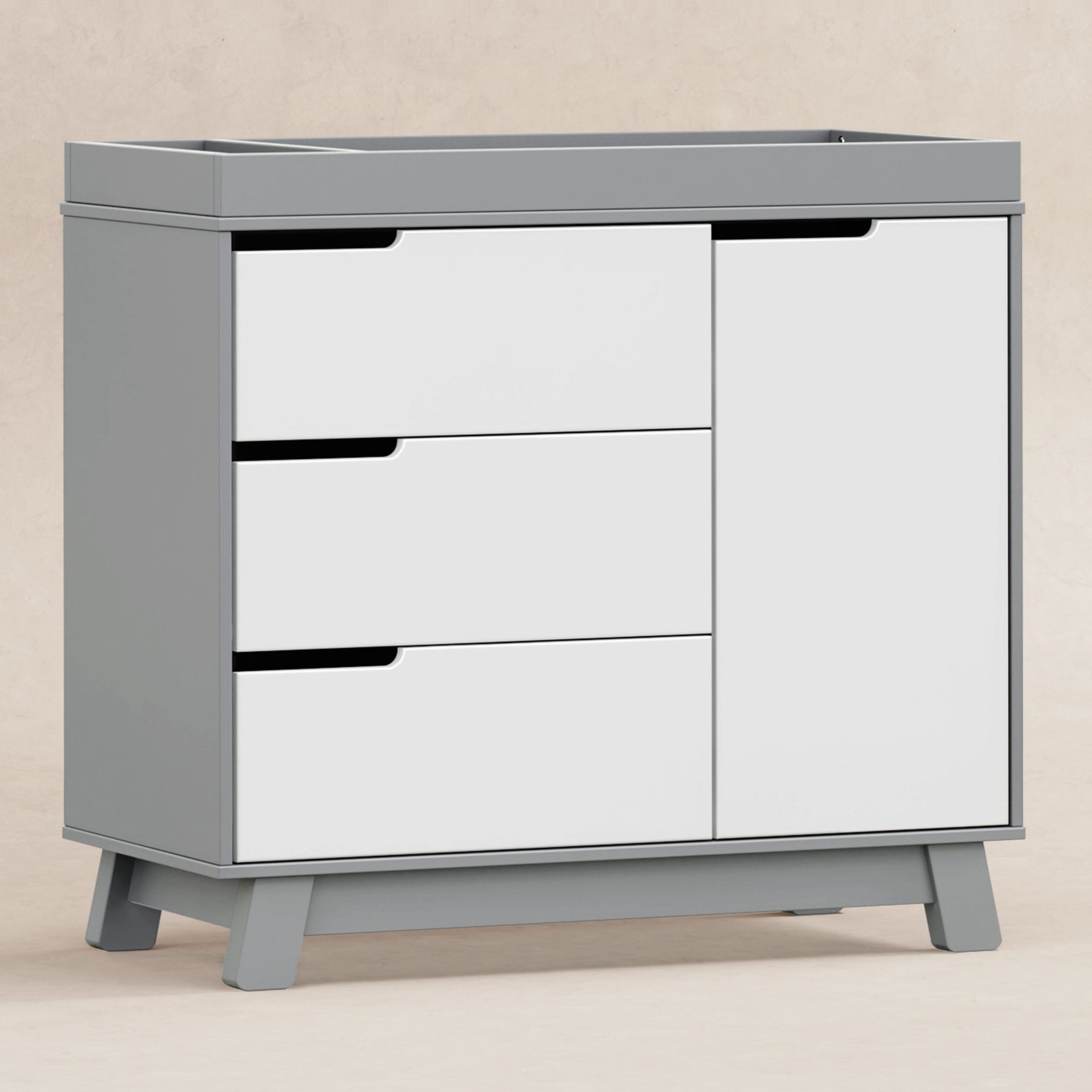 M4223GW,Hudson 3-Drawer Changer Dresser w/Removable Changing Tray in Grey/White