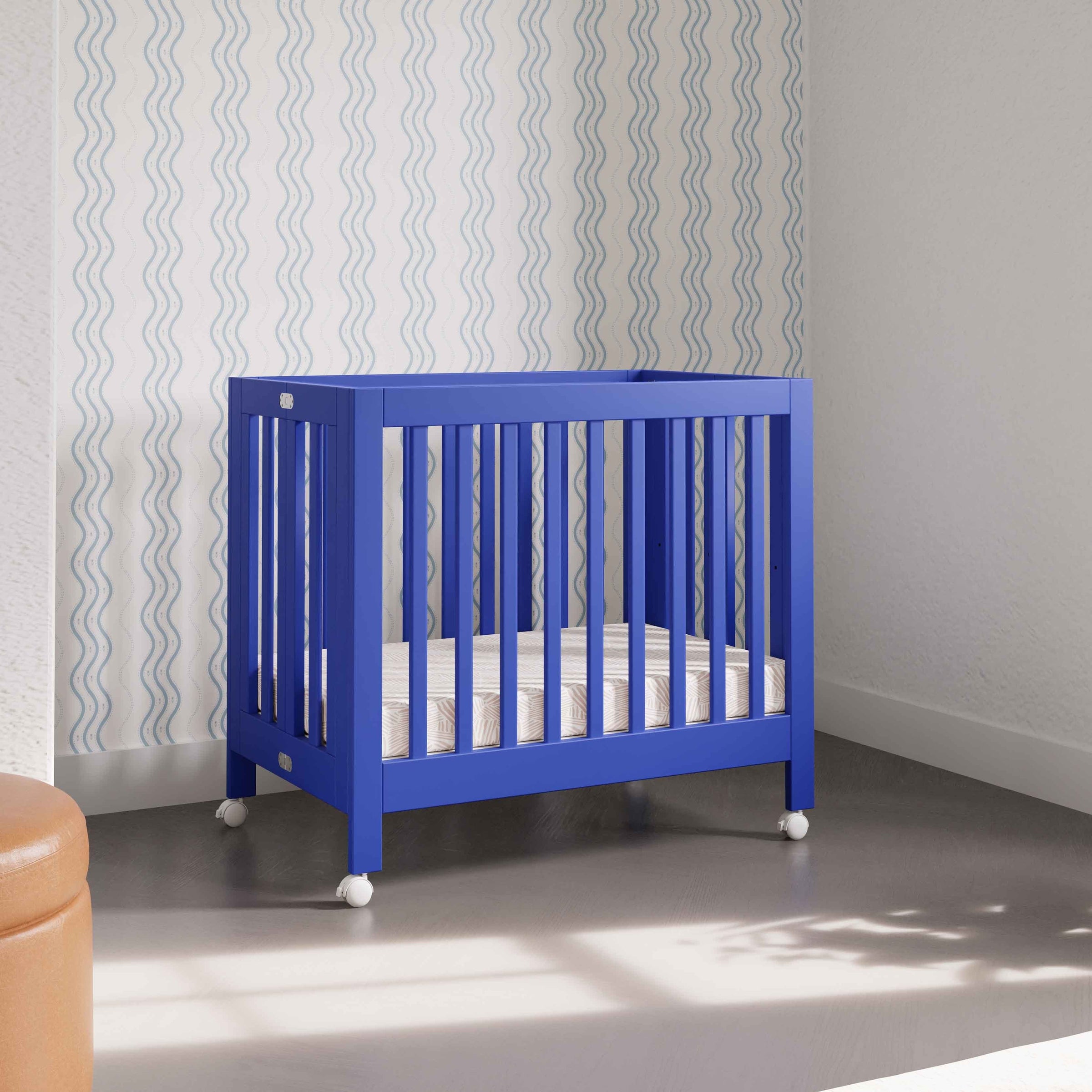 M6698CBT,Origami Mini Crib in Cobalt