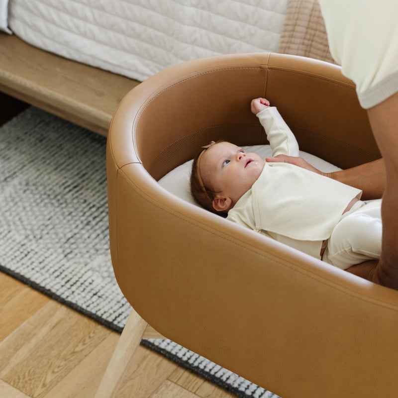 M26834GCLB,babyletto x GATHRE Capsule Bassinet in Camel