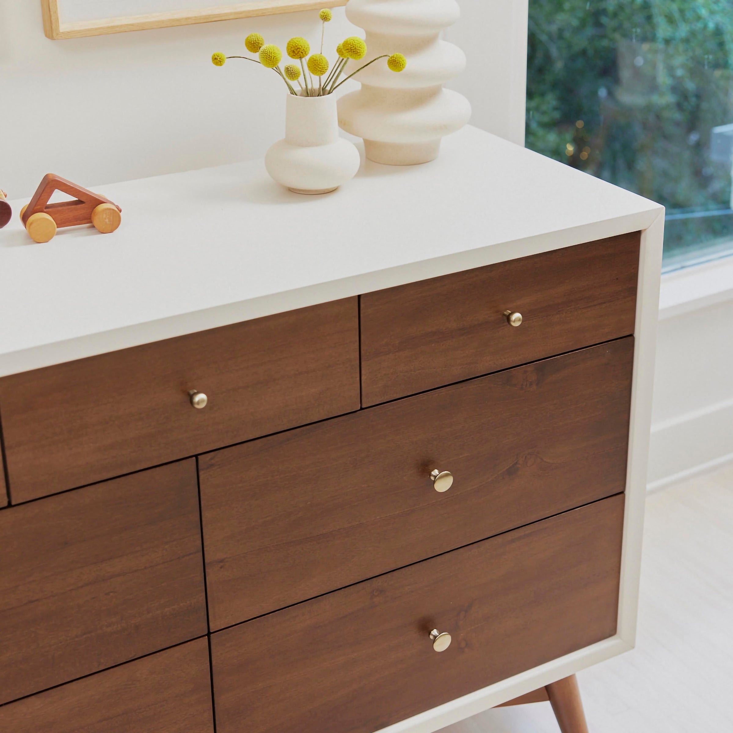 M15916RWNL,Palma 7-Drawer Double Dresser  Assembled in Warm White w/Natural Walnut