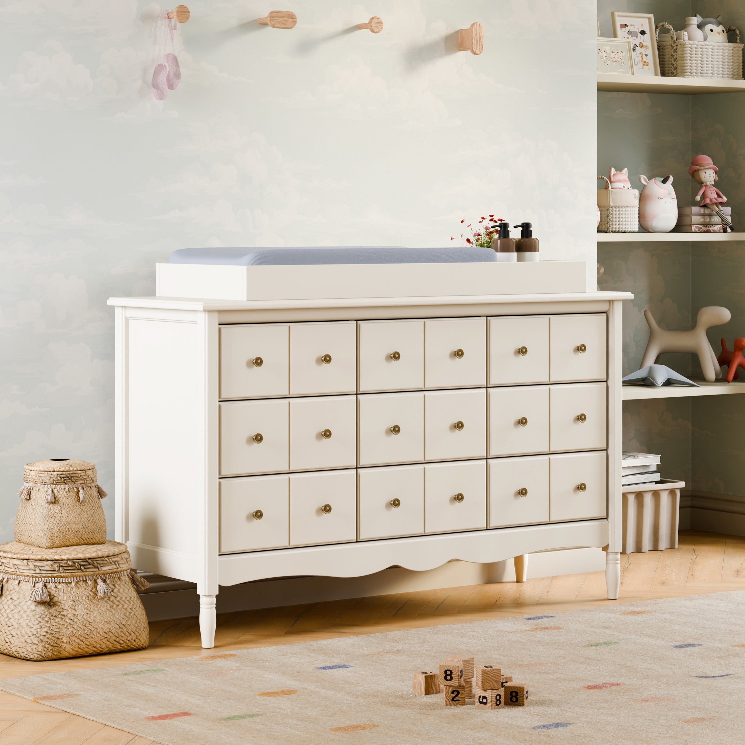 M7128RW,Liberty 9-Drawer Assembled Dresser in Warm White