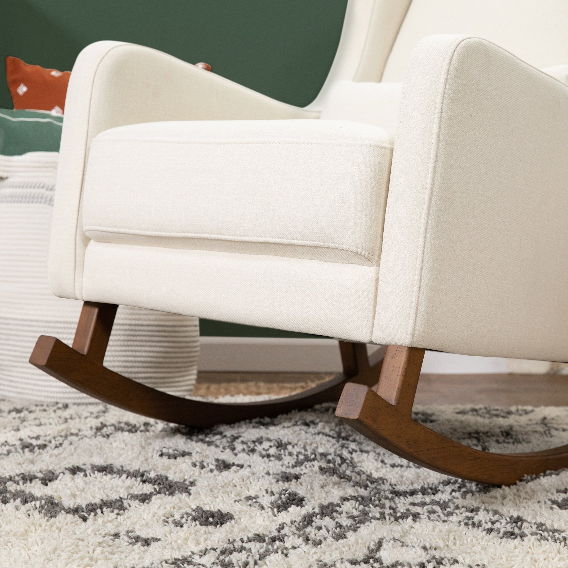 M20687PNET,Kai Rocker in Performance Natural Eco-Twill w/dark legs