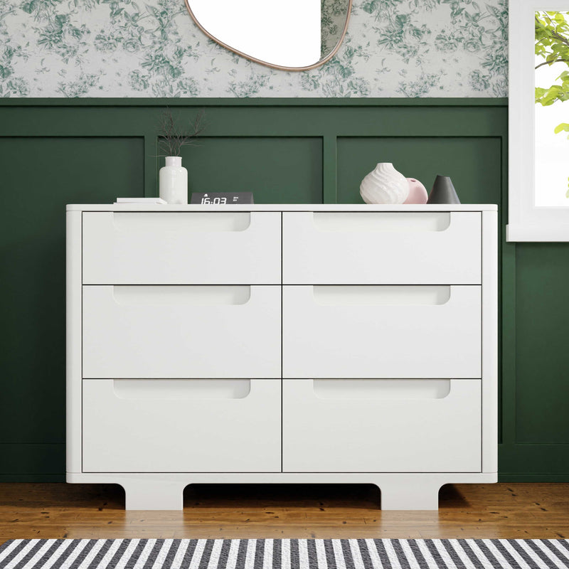 M23426W,Yuzu 6-Drawer Dresser in White
