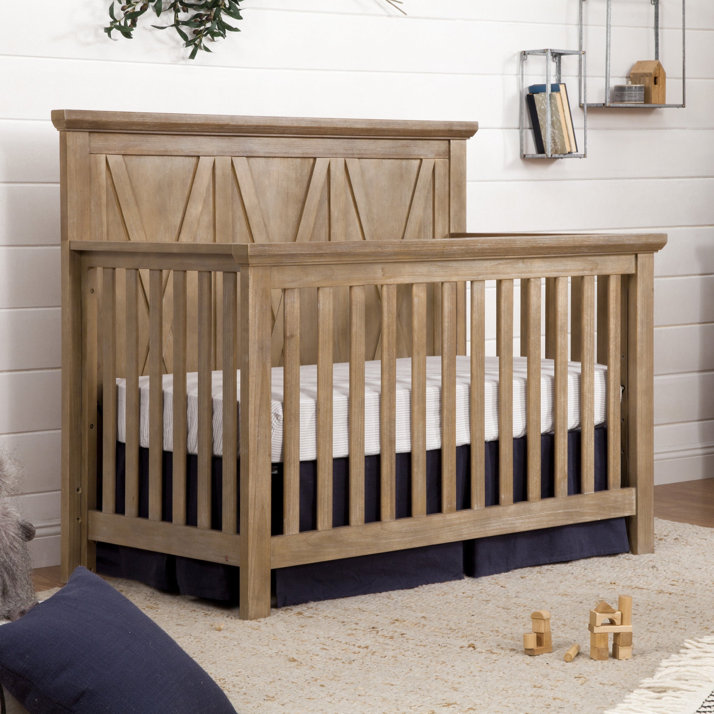 B14501DF,Emory Farmhouse 4-in-1 Convertible Crib in Driftwood