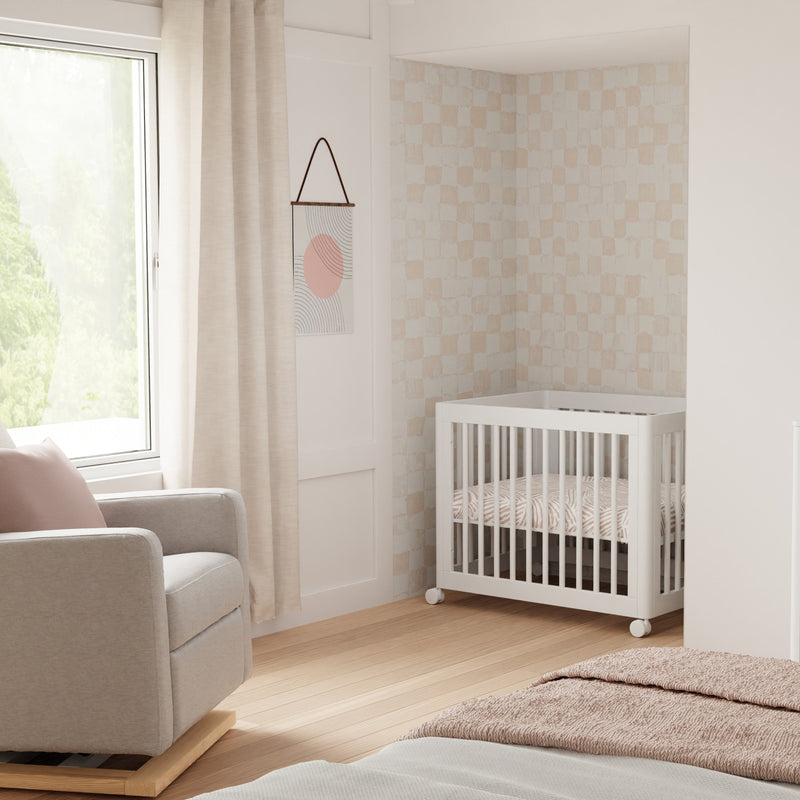 M23401W,Yuzu 8-in-1 Convertible Crib w/All-Stages Conversion Kits in White