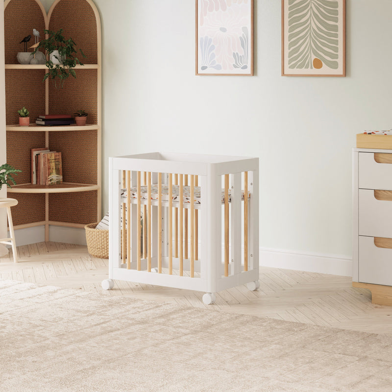 M23401WN,Yuzu 8-in-1 Convertible Crib w/All-Stages Conversion Kits in White/Natural