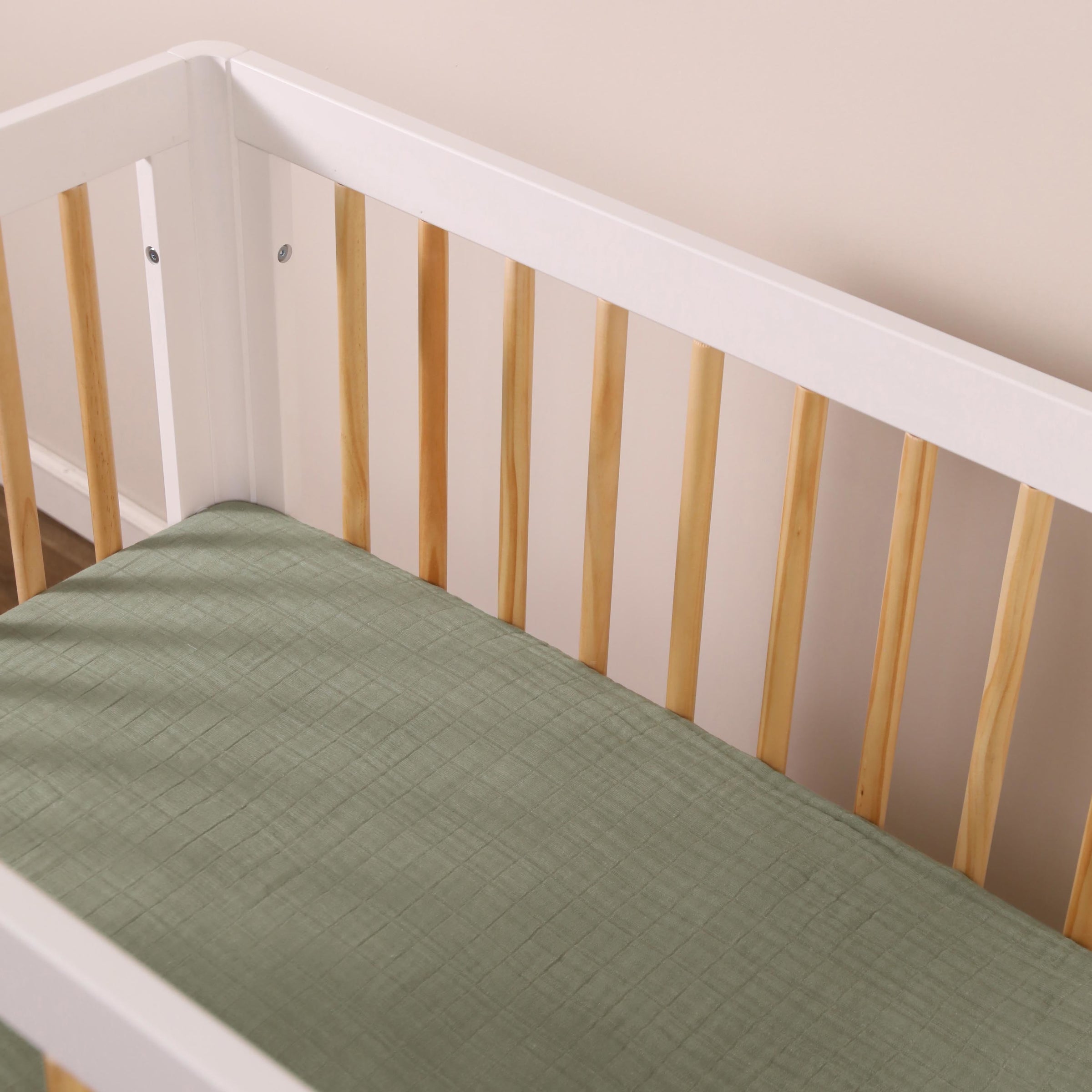 T29736MCA,Matcha Muslin Mini Crib Sheet in GOTS Certified Organic Cotton