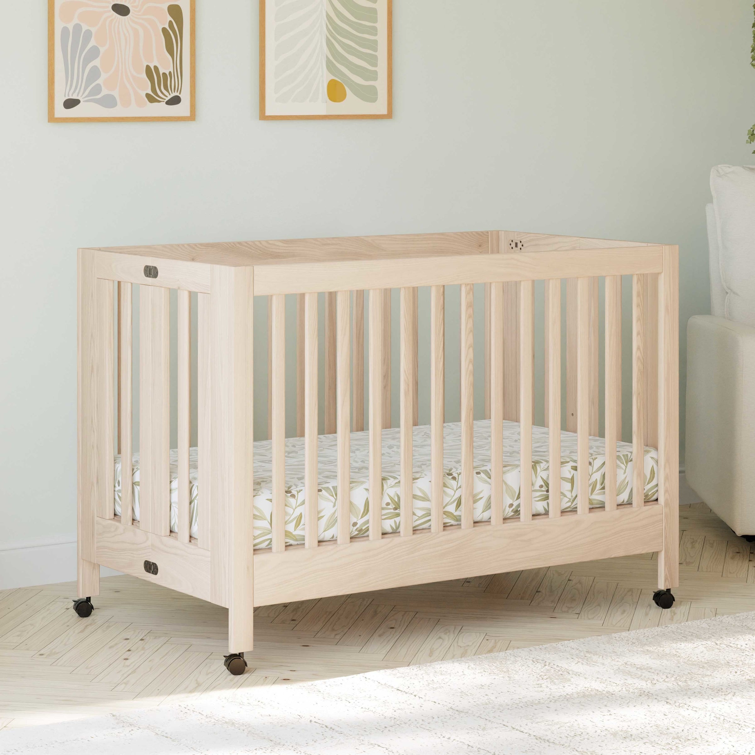 M6601NX,Maki Full-Size Folding Crib w/Toddler Bed Conversion Kit in Washed Natural