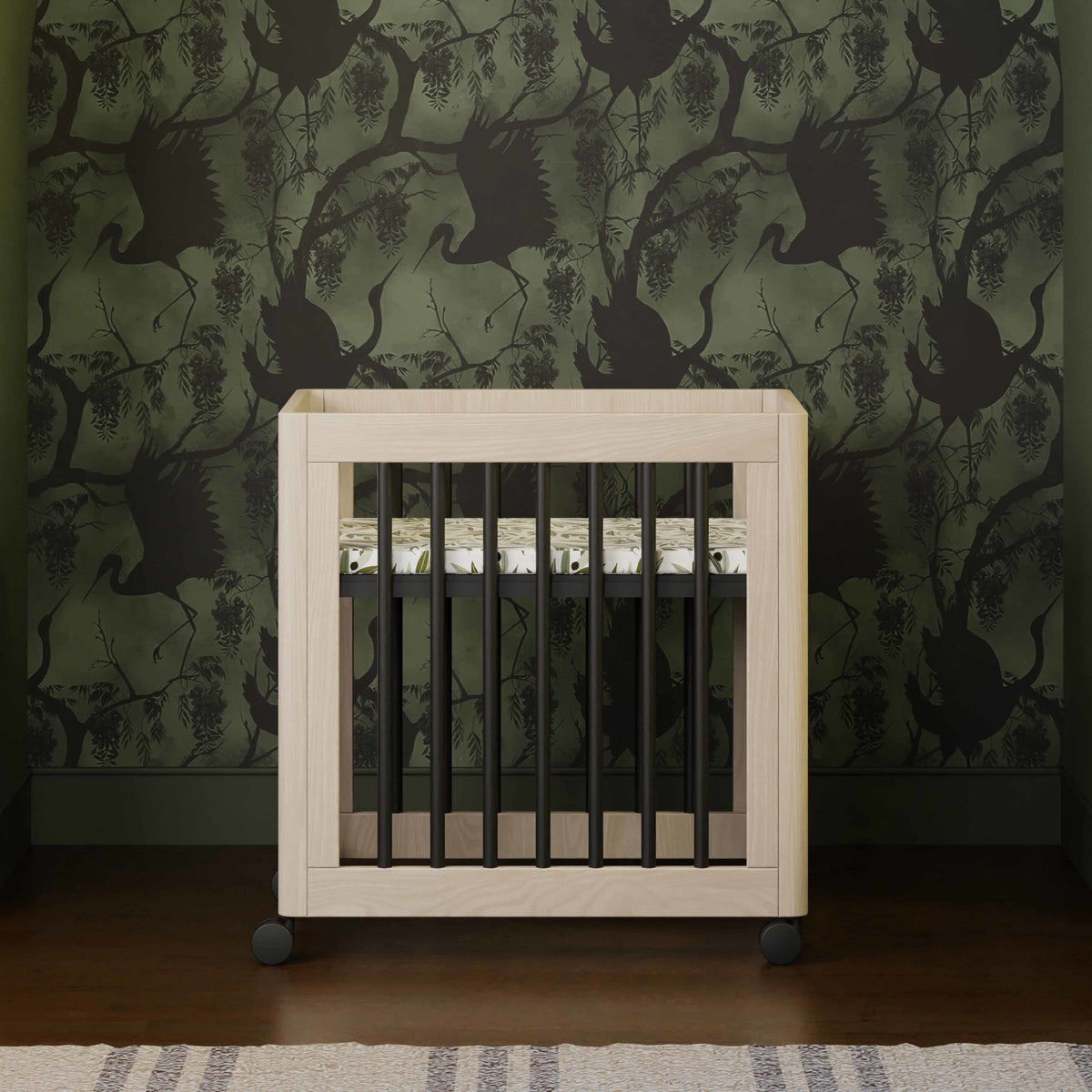 M23401NXB,Yuzu 8-in-1 Convertible Crib w/All-Stages Conversion in Washed Natural/Black