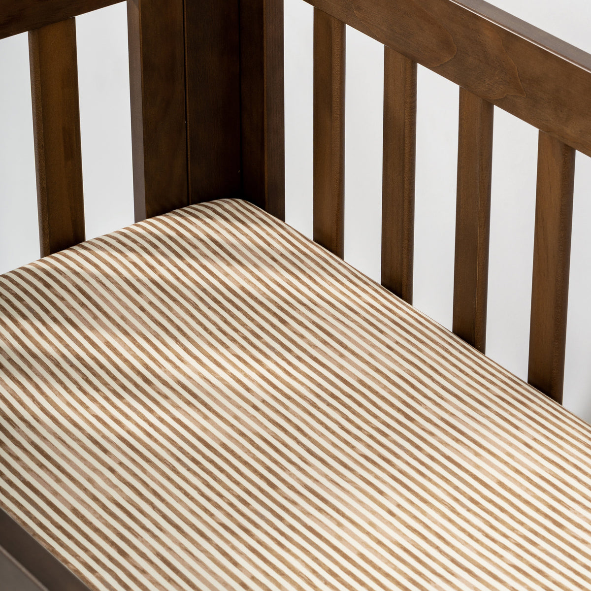 T34336AS,Nate Berkus x Babyletto Mini Crib Sheet in Autumn Stripe
