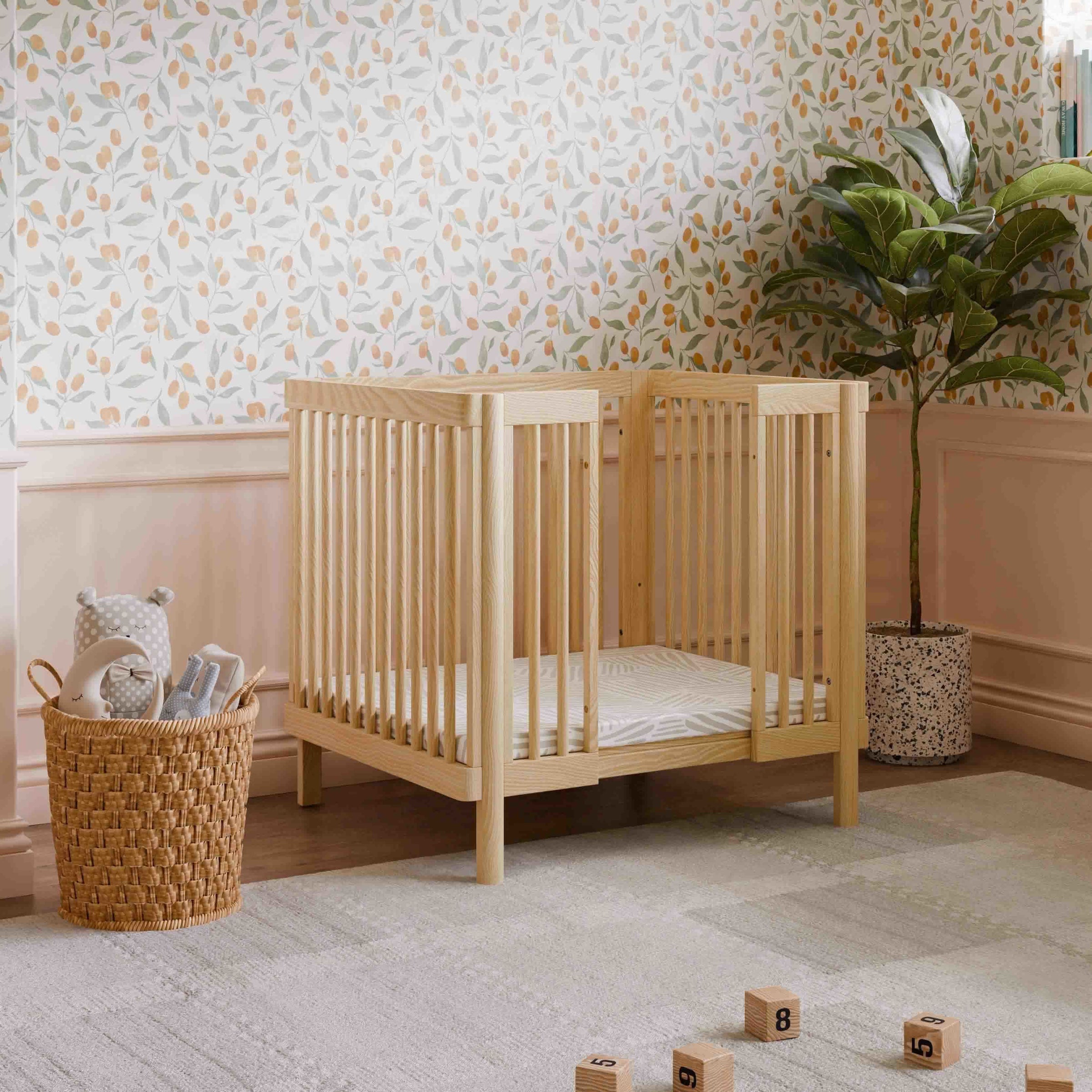 M29880BD,Pogo 8-in-1 Convertible Crib w/All-Stages Conversion Kits in Blonde