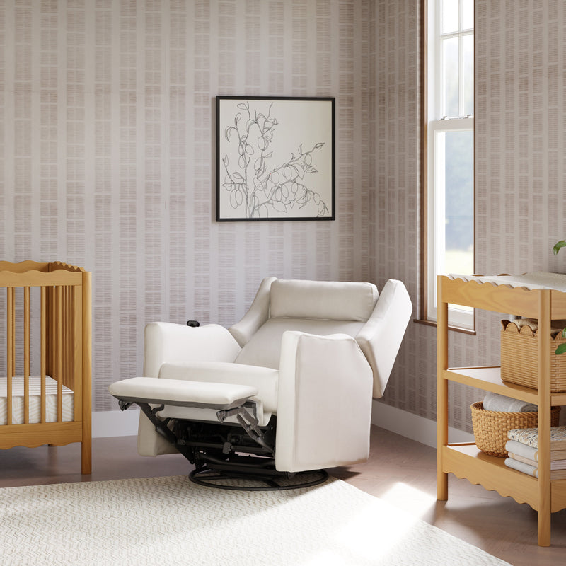 M11283PCMEW,Kiwi Deluxe Power Glider Recliner w/Heat&Massage in Performance Cream Eco-Weave