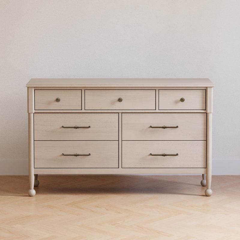 M31416WP,Alouette 7-Drawer Assembled Dresser in Washed Pine