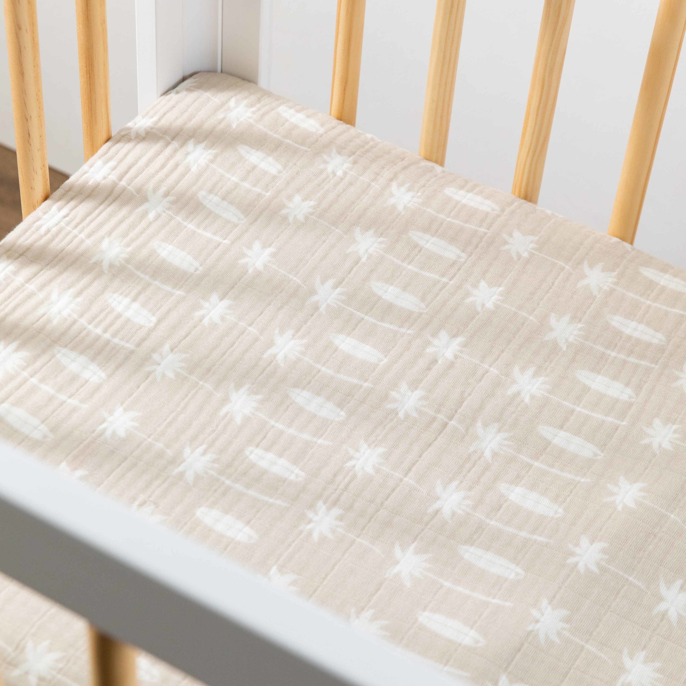 T27036,Beach Bum Muslin Mini Crib Sheet in GOTS Certified Organic Cotton