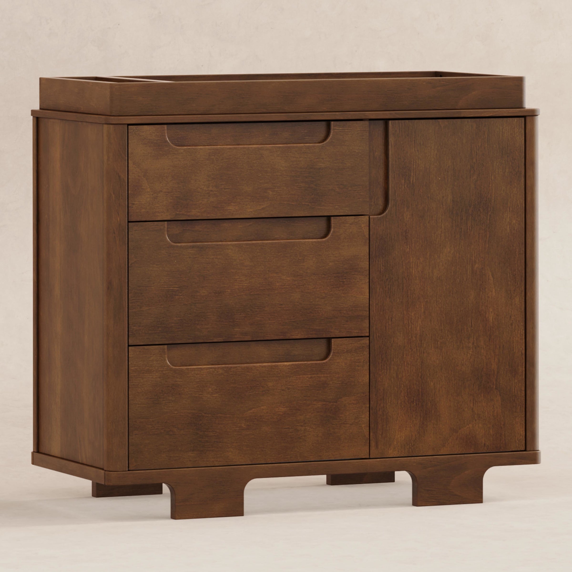 M23423NL,Yuzu 3-Drawer Changer Dresser in Natural Walnut