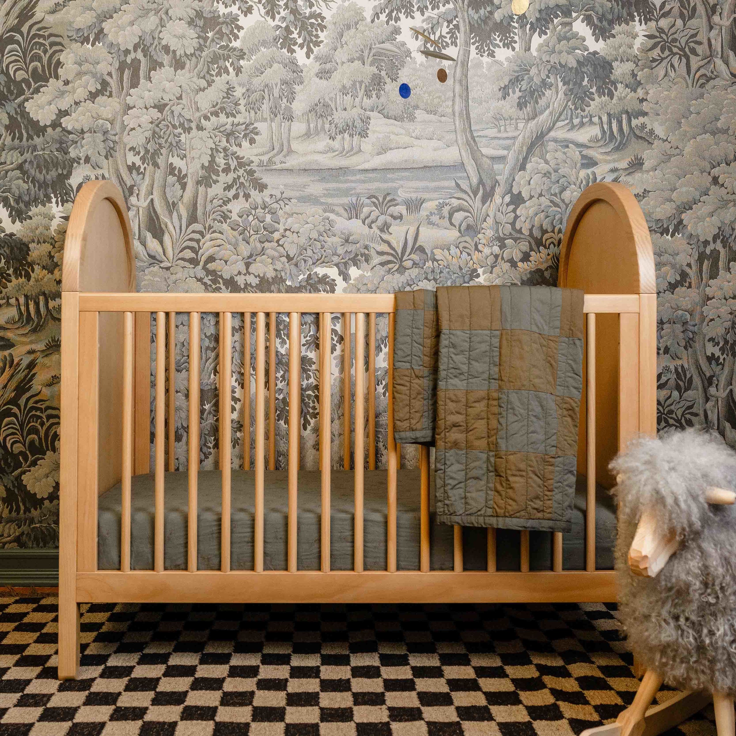 M25601HYNC,Bondi Cane 3-in-1 Convertible Crib w/Toddler Bed Kit in Honey with Natural Cane