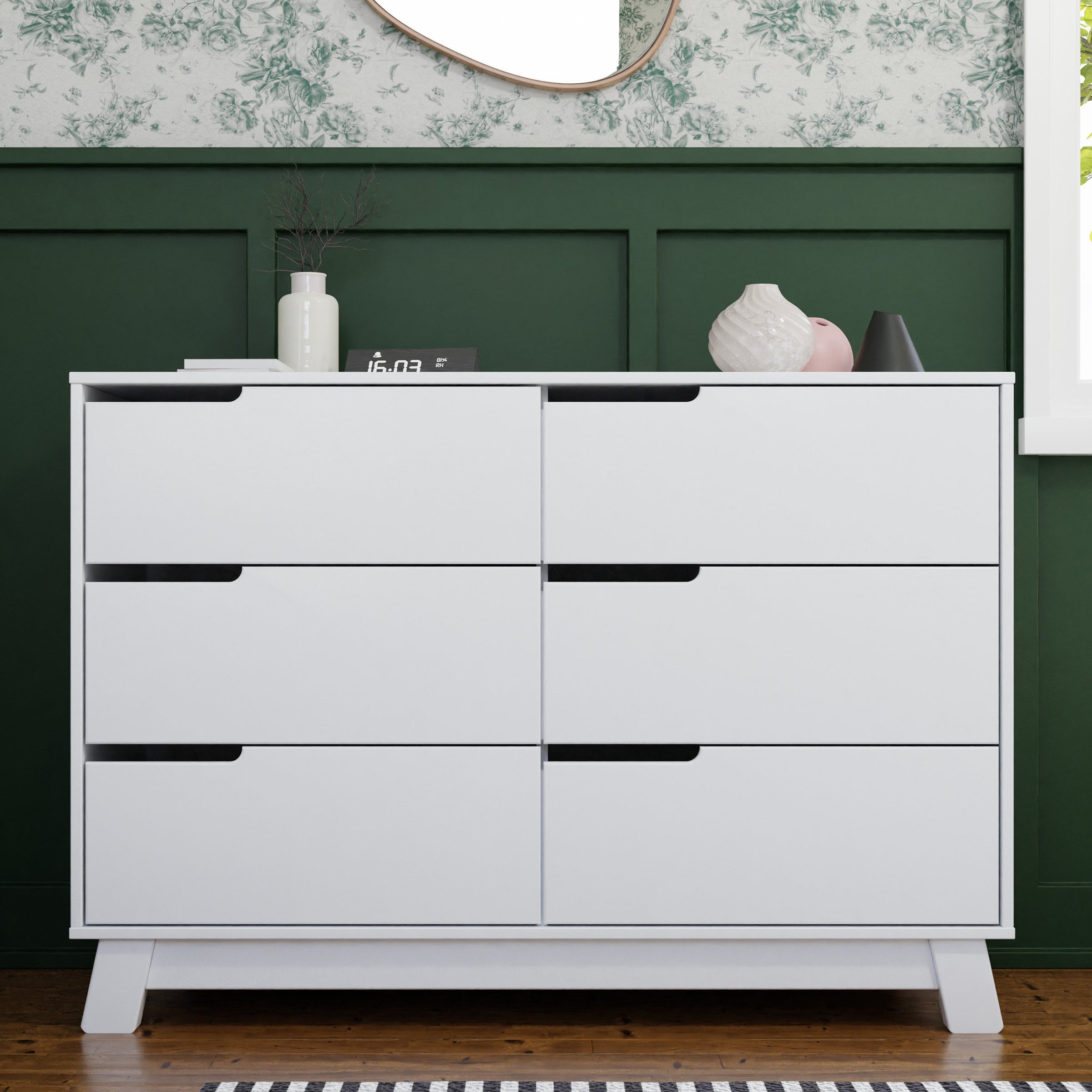 M4216W,Hudson 6-Drawer Double Dresser  Assembled in White Finish