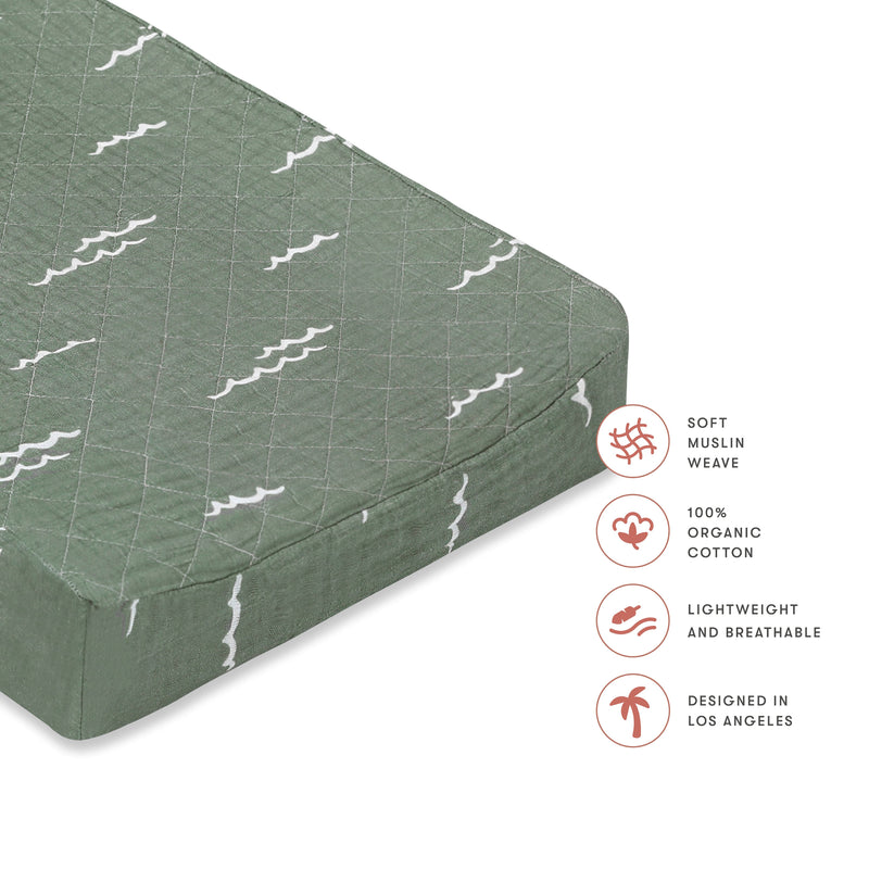 T27137,Ocean Waves Quilted Muslin Changing Pad Cover in GOTS Certified Organic Cotton