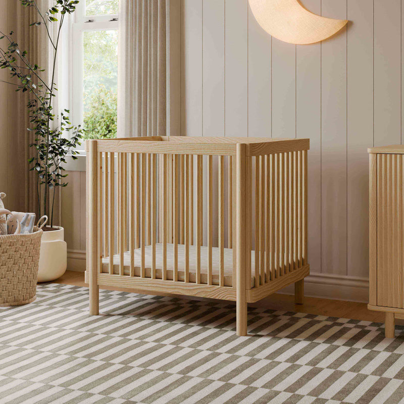 M29880BD,Pogo 8-in-1 Convertible Crib w/All-Stages Conversion Kits in Blonde