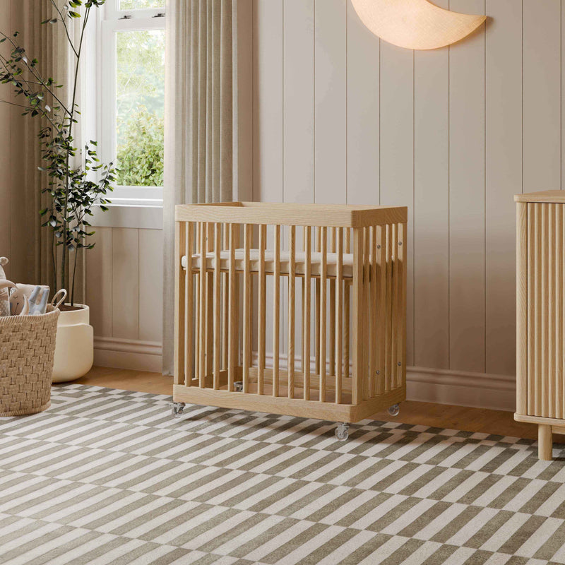 M29880BD,Pogo 8-in-1 Convertible Crib w/All-Stages Conversion Kits in Blonde