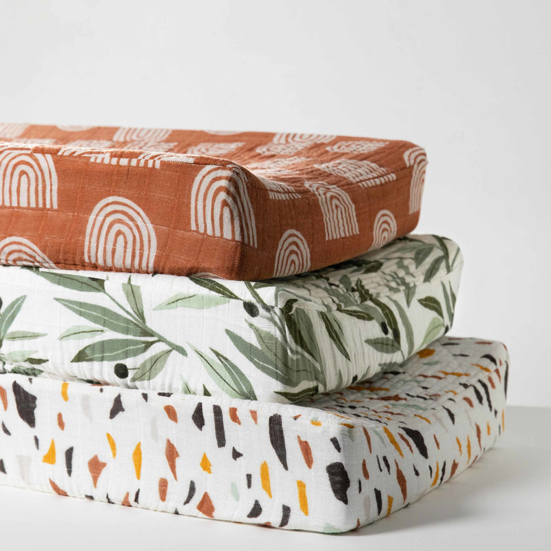 T28237,Olive Branches Quilted Muslin Changing Pad Cover in GOTS Certified Organic Cotton