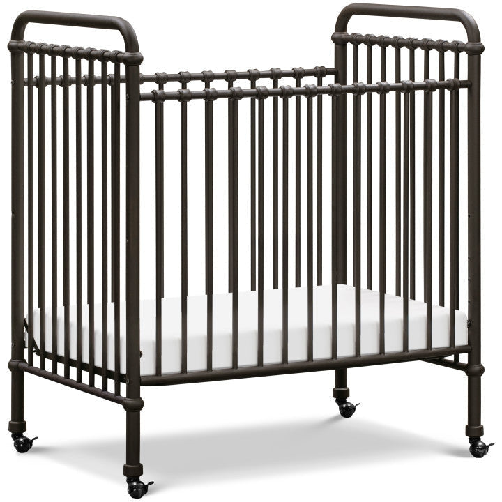 Manhattan Mini Crib