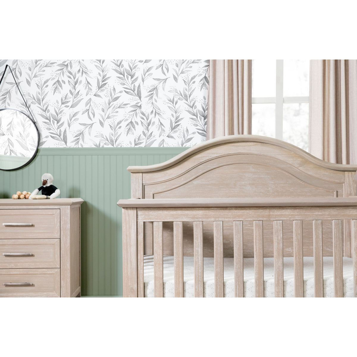 Bedford baby crib sale