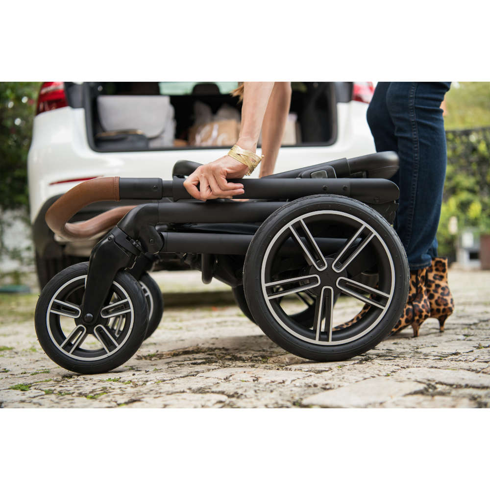 Nuna Mixx Next Stroller with Magnetech Secure Snap | Carbon
